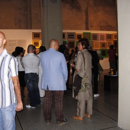 giannetto-bravi-quadreria-darte-150-ritratti-autoritratti-ex-chiesa-di-san-pietro-in-atrio-como-19.jpg